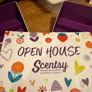 Scentsy Purple & Multicolor Open House Display Box
